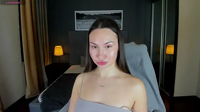 GIGI BENNET online show from January 25, 5:51 am