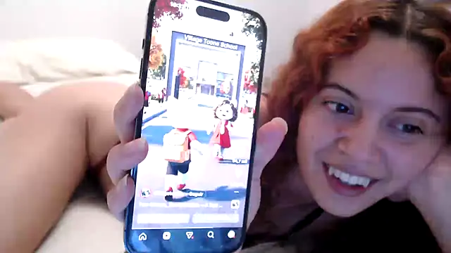 frikigyal online show from February 14, 1:39 am