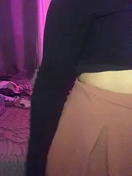 Snapshot of KesshoOppaii chatting on March 5, 6:01 am KesshoOppaii online show from March 5, 6:01 am