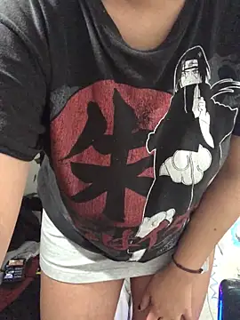 Snapshot of KesshoOppaii chatting on February 5, 2:29 am KesshoOppaii online show from February 5, 2:29 am