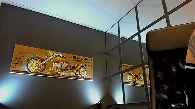 AronGrant online show from February 16, 11:20 am