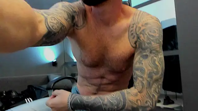 AronGrant online show from January 15, 11:46 am