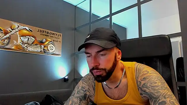 AronGrant online show from November 28, 10:26 am