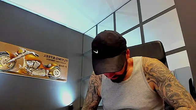 AronGrant online show from March 22, 9:22 am