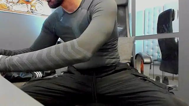 AronGrant online show from January 8, 11:27 am