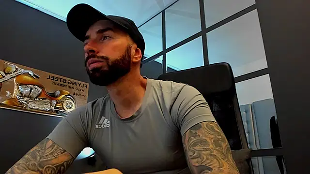 AronGrant online show from December 14, 10:43 am