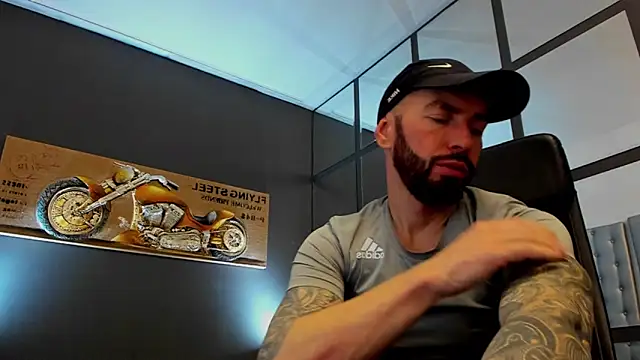 AronGrant online show from February 28, 10:48 am