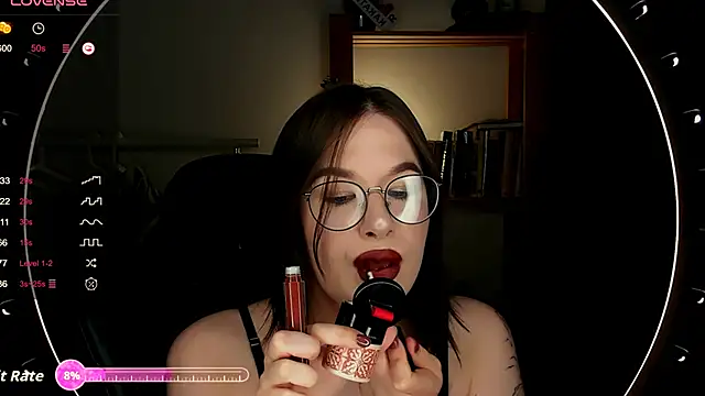 Snapshot of MyNameIsLilith chatting on October 30, 5:06 am MyNameIsLilith online show from October 30, 5:06 am