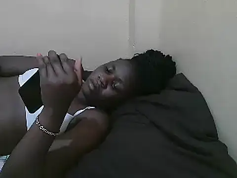 baby-jenaya online show from December 13, 11:28 pm