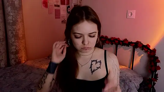 doll lol  online show from March 27, 5:03 pm