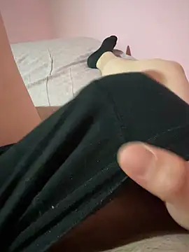 ReelCarpeee online show from March 11, 9:09 pm