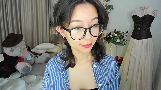 AgnieszkaBanana online show from November 5, 4:04 am