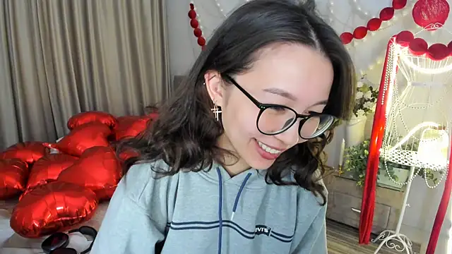 Snapshot of AgnieszkaBanana chatting on February 15, 7:51 am AgnieszkaBanana online show from February 15, 7:51 am