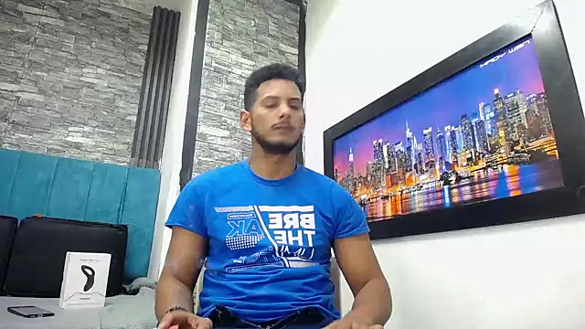 Chris Dick23 online show from February 17, 3:59 am