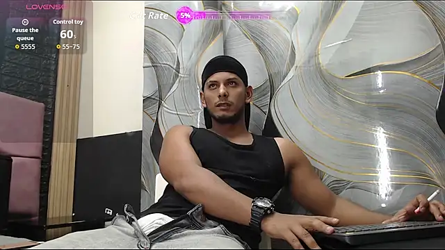 Chris Dick23 online show from November 4, 4:05 am