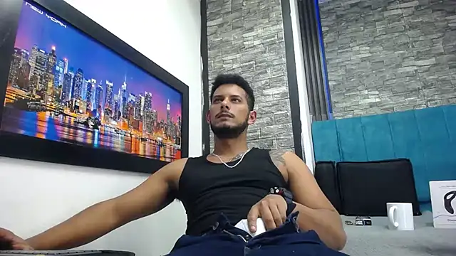 Chris Dick23 online show from February 21, 4:14 am