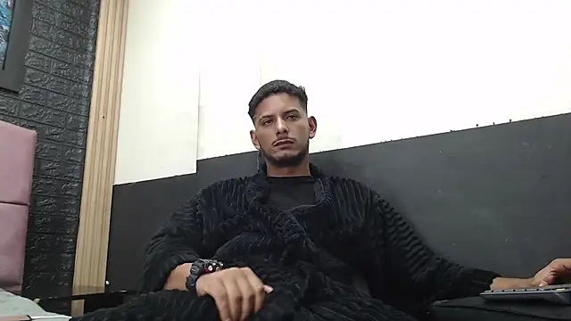 Chris Dick23 online show from October 11, 4:02 am
