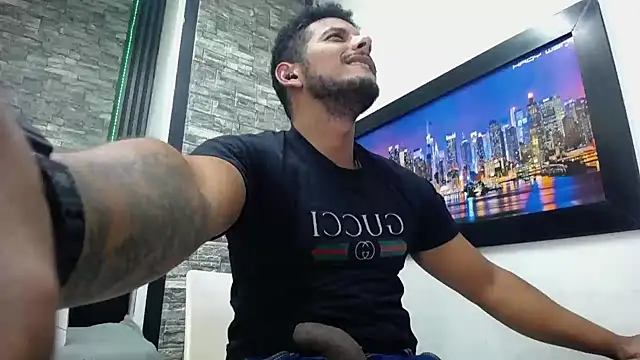 Chris Dick23 online show from February 26, 5:29 am