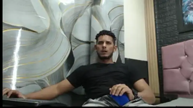 Chris Dick23 online show from November 5, 7:00 am