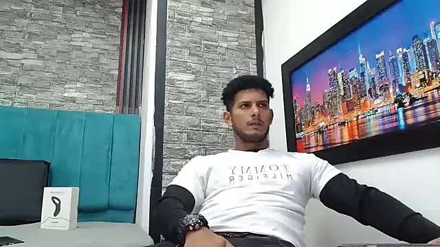 Chris Dick23 online show from January 11, 5:14 am