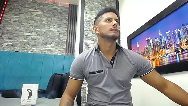 Chris Dick23 online show from February 5, 5:58 am