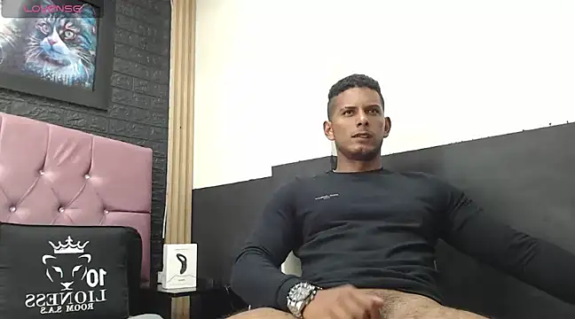 Chris Dick23 online show from February 20, 9:00 am
