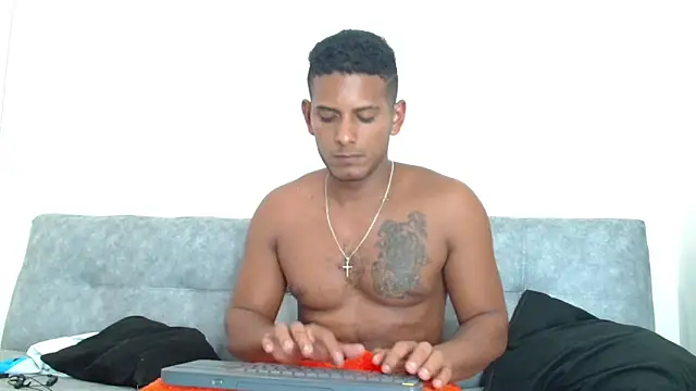 Chris Dick23 online show from March 3, 6:20 am