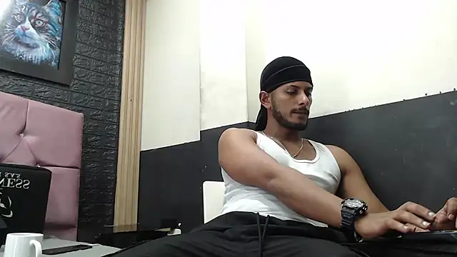 Chris Dick23 online show from September 12, 5:40 am