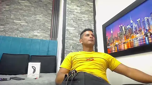 Chris Dick23 online show from March 4, 4:53 am