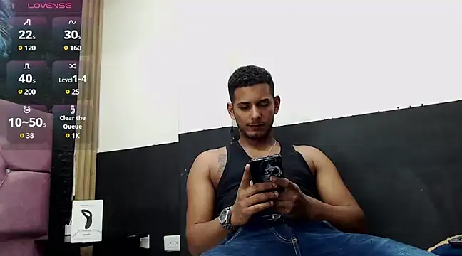 Chris Dick23 online show from February 11, 4:11 am