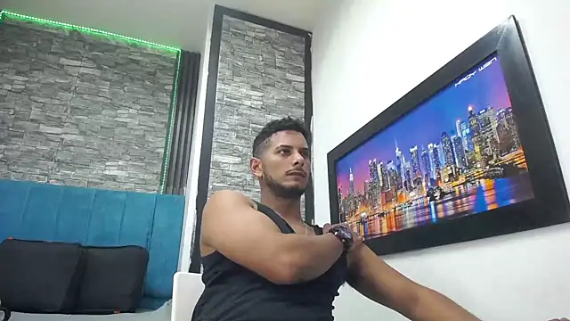 Chris Dick23 online show from February 10, 5:28 am