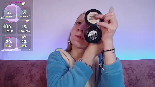 Miiaa doll online show from October 28, 11:53 am