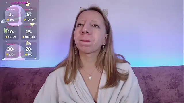 Miiaa doll online show from October 13, 11:56 am