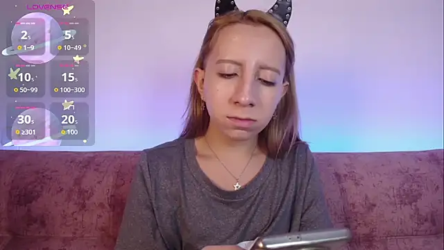 Miiaa doll online show from September 30, 11:38 am