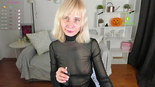 ElzaGlower online show from October 31, 1:57 am