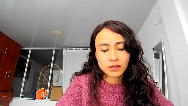 Snapshot of reme_ark23 chatting on October 27, 9:16 pm reme ark23 online show from October 27, 9:16 pm