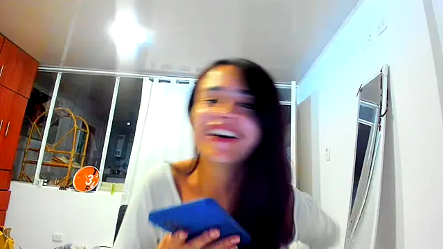 Snapshot of reme_ark23 chatting on December 23, 3:50 am reme ark23 online show from December 23, 3:50 am