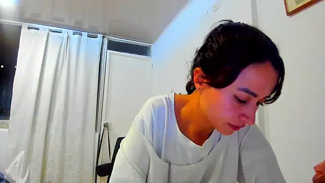 Snapshot of reme_ark23 chatting on January 9, 4:19 am reme ark23 online show from January 9, 4:19 am