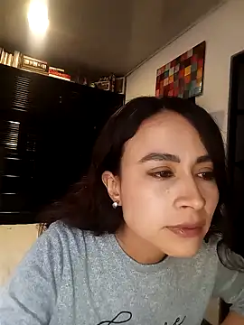 Snapshot of reme_ark23 chatting on February 5, 9:50 pm reme ark23 online show from February 5, 9:50 pm