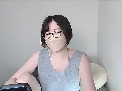 Snapshot of _NOA-chan_ chatting on September 20, 3:17 pm  NOA-chan  online show from September 20, 3:17 pm