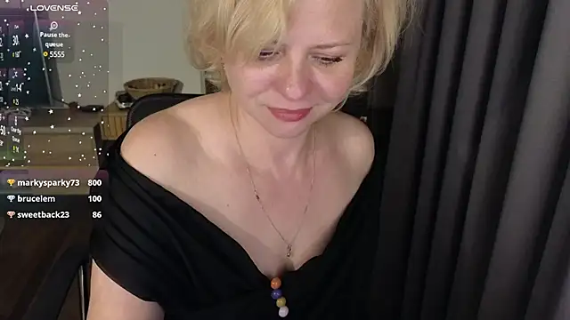 Gray swann online show from February 10, 10:09 pm