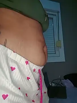 Su Duarte 1 online show from April 5, 2:18 am