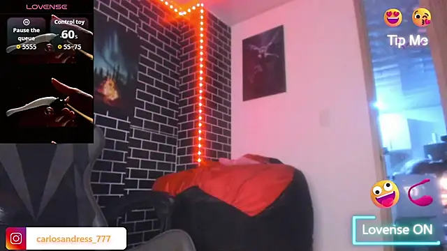 Lil Curved online show from March 7, 10:10 am