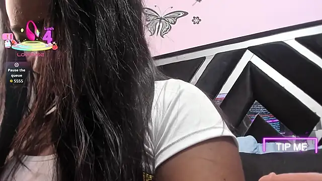 GabyyJones online show from March 26, 11:35 pm