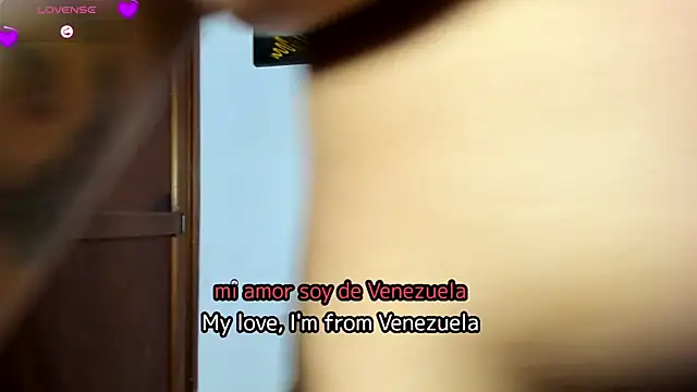 Snapshot of KorinaKovaa chatting on October 12, 7:37 pm KorinaKovaa online show from October 12, 7:37 pm