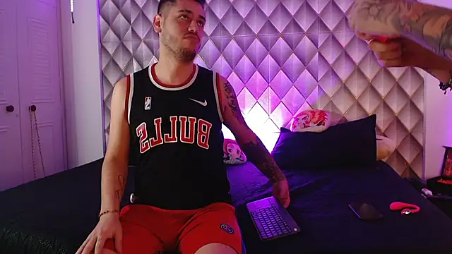 CoupleSwingerLatin online show from January 17, 9:18 pm