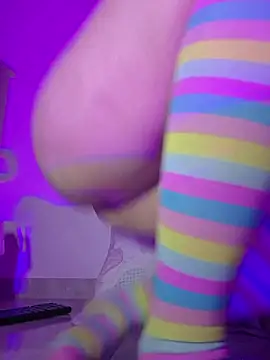 CamilaVenz online show from April 8, 10:22 pm