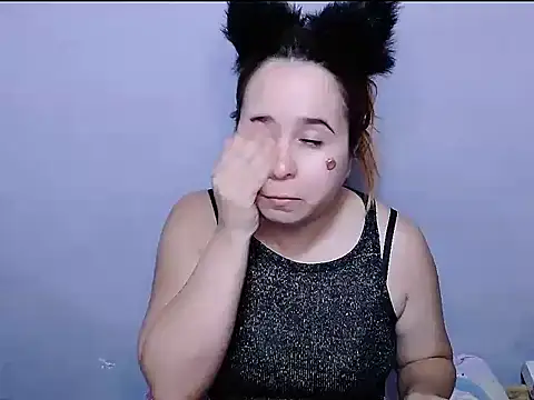 SubLayla01 online show from December 1, 5:58 pm