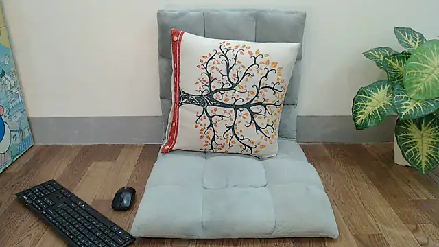 Linn 97 online show from November 10, 7:41 pm