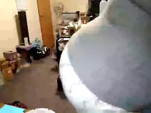 Snapshot of missthickness35_Pika chatting on March 7, 6:35 am missthickness35 Pika online show from March 7, 6:35 am